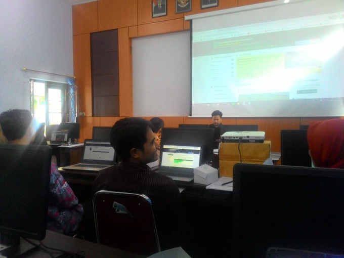 Hari Ketiga Pelatihan Kebumen On News Diikuti 44 Peserta