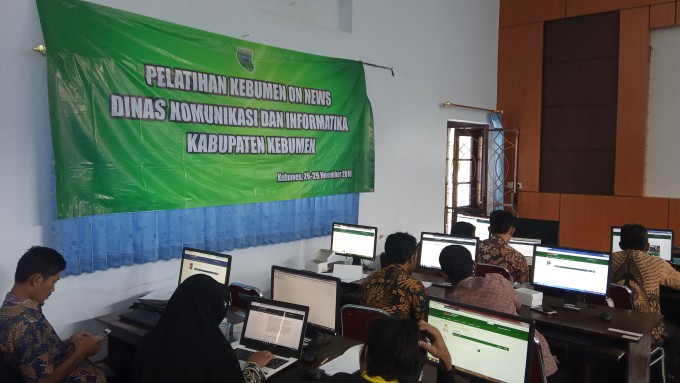 Hari Keempat Pelatihan Kebumen On News, Meski Mendung Tetap Ramai Peserta